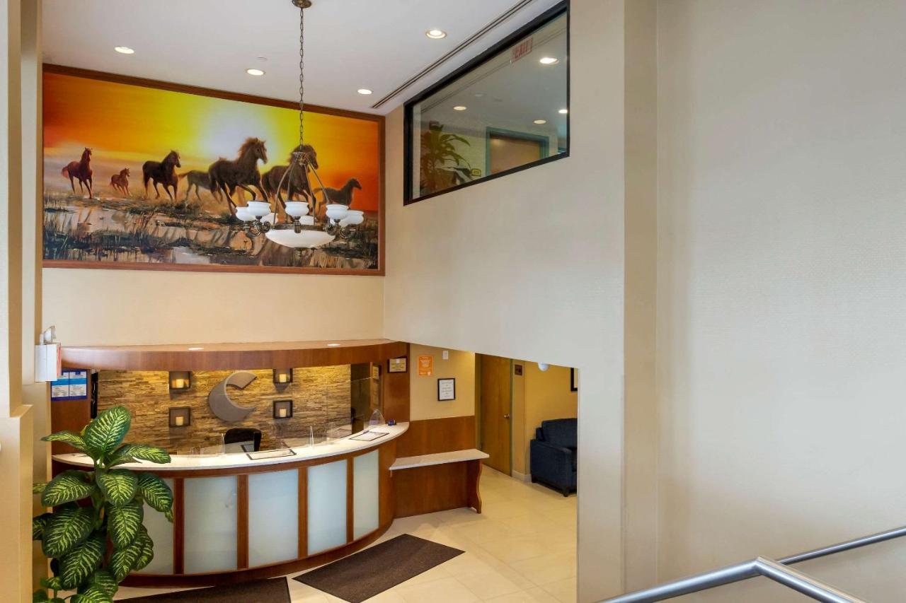 Comfort Inn Brooklyn Нью-Йорк Екстер'єр фото